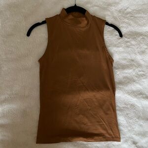 STEVE MADDEN MOCK TANK TOP